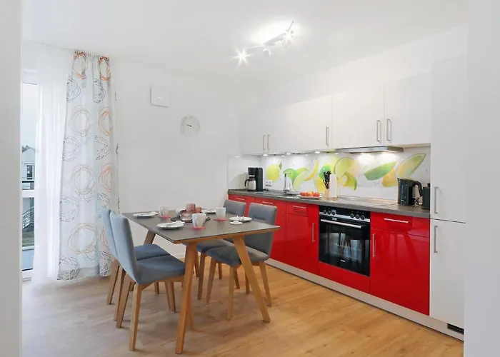 1 Bedroom In Apartment *